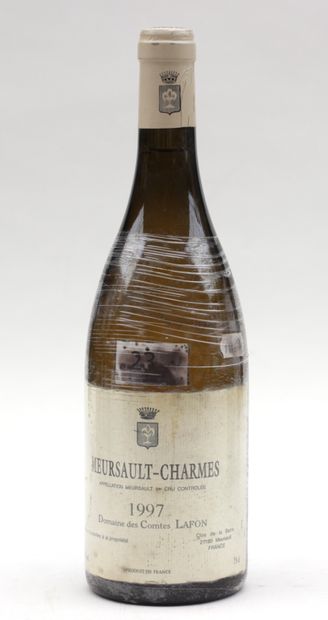 null 
1 bout MEURSAULT CHARMES COMTE LAFON 1997  
