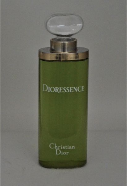 null Christian Dior - "Dioressence" - (1979)

Flacon publicitaire décoratif en verre...