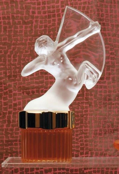 Lalique parfums « Sagittaire » - (années 2000) Présenté dans son coffret en carton...