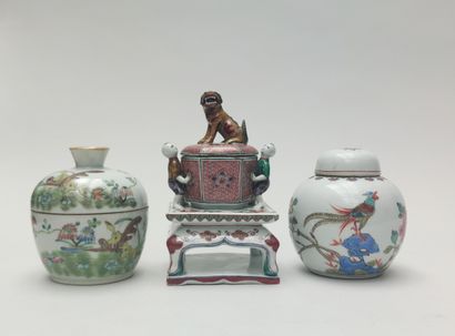 null LOT comprising two small porcelain covered pots with polychrome enamelled decoration...