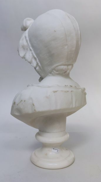 null Quirini TEMPRA (1849-1888)

Buste de petite fille

Epreuve en marbre

H : 40...