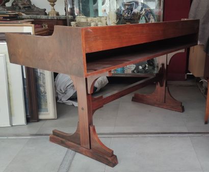 null 
NORDIAN WORK OF THE 20th CENTURY

Veneer desk opening with two small drawers...