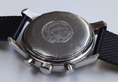 null 
ENICAR




Sherpa 300 Graph 




Gentleman's wristwatch, round steel case,...