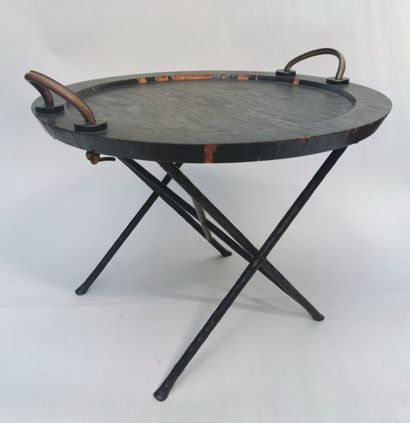 null FRENCH WORK OF THE 20th CENTURY 

Pair of low folding TABLES with round tilting...