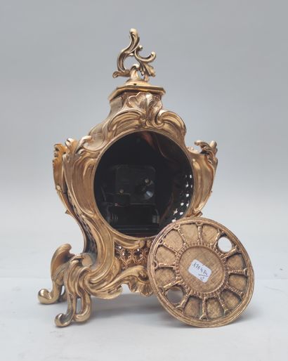 null SMALL Louis XV style gilt metal CARTEL with quartz movement

Brand : Jaeger...