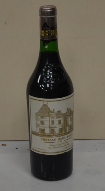null 1 bout CHT HAUT BRION 1975 TB