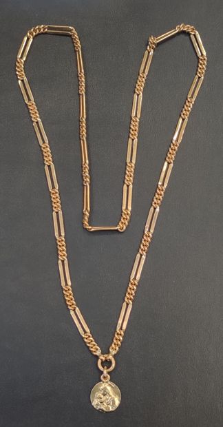 null 
CHAIN in yellow gold 750°/00 consisting of 23 double bars alternating with...