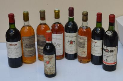 null 8 flacons : 2 CHT LAFITTE LAGUENS 1982 (1ntlb), 1 CHT LA GAFFELIERE 1992 (bg),...