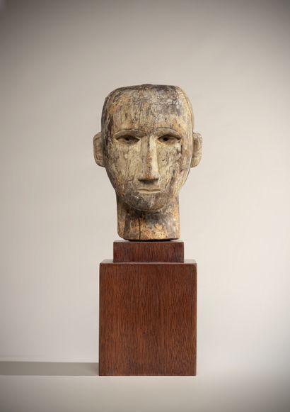 null TORADJA (South Sulawesi, Indonesia)

Ancient mannequin head in heavy wood with...