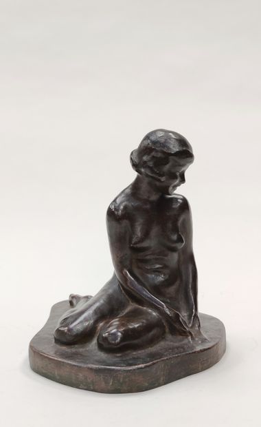 null C. VEZ

Young seated nude woman 

Proof in bronze with brown patina, edition...
