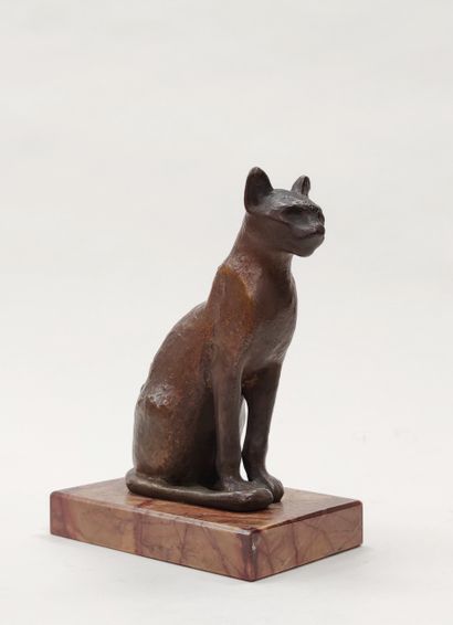 null 20th century french school 

Seated cat 

Proof in bronze with brown patina,...