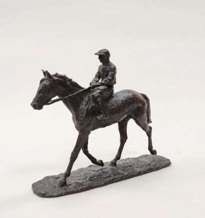 null René PARIS (1881-1970)

The jockey on horseback 

Proof in bronze with a black...