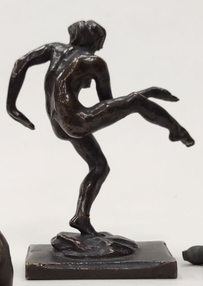 null Emmanuel André CAVACOS (1885-1976)

The dancer 

Proof in bronze with black...