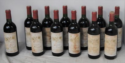 null 12 bout CHT LA MARZELLE ST EMILION 1981 CB (ntlb, 1 demi, étiquettes tachée...