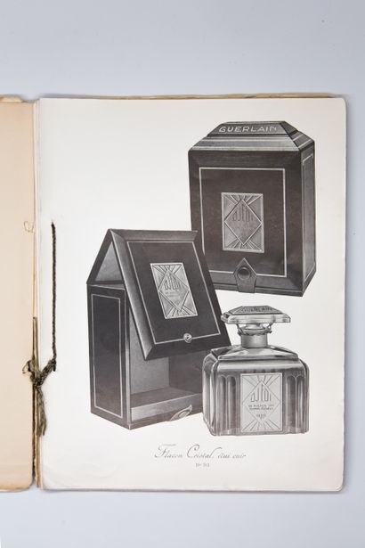 null Guerlain - (années 1930)

Lot comprenant le catalogue commercial illustré de...