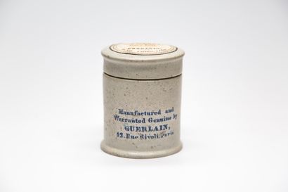 null Guerlain "Crème de Perse pour le Teint" -(années 1830)

Rarissime pot de crème...