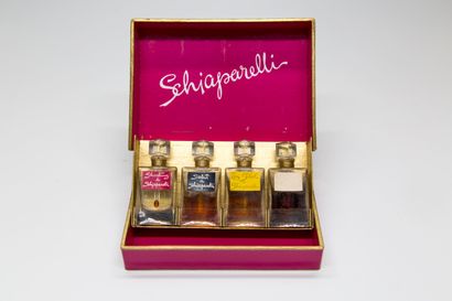 Schiaparelli - (années 1950) 
Coffret rectangulaire...