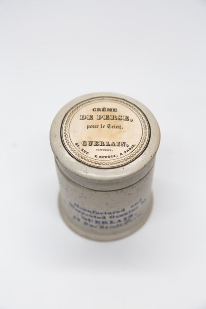 null Guerlain "Crème de Perse pour le Teint" -(années 1830)

Rarissime pot de crème...