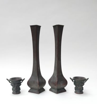 Two pairs of VASES in brown patinated bronze...
