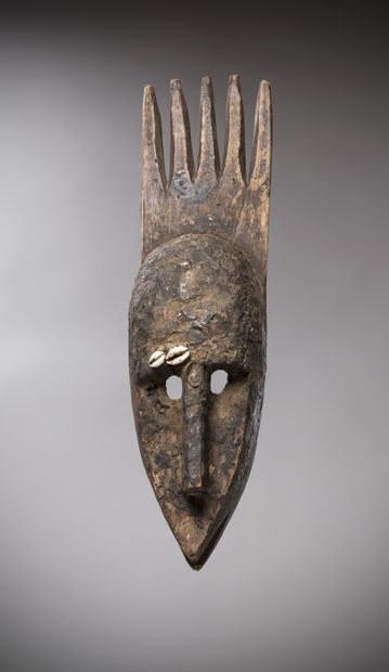 null Bambara (Mali) Masque du Ndomo à cinq cornes en bois mi-lourd en grande partie...