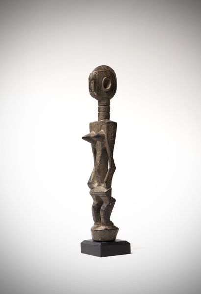 Bambara (Mali) Female statuette from the...