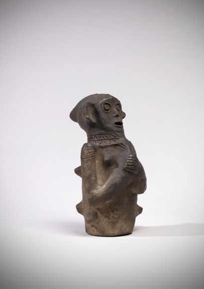 null Mambila (Cameroon) Hollow terracotta statue with a patina of smoke from a hut...