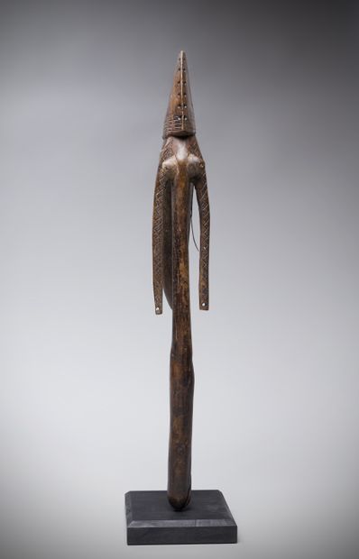  Bambara (Mali) Tête de marionnette "merekun" probablement de la région de Ségou....