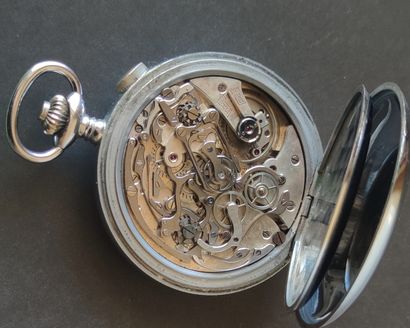 null 
Sport CHRONOMETER, metal case, anonymous mechanical movement (in working condition,...