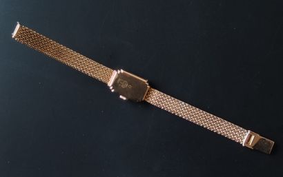 null Lady's bracelet-watch in yellow gold 750°/°° Gross weight : 27.8 grams