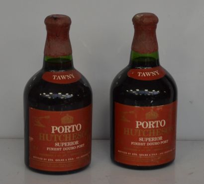 2 bottles PORTOS HATCHESON TOWNY OLD