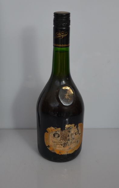 1 bouteille COGNAC OTARD Château de Cognac...