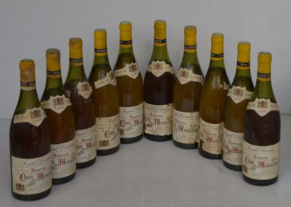 null 10 bouteilles BEAUNE CLOS DES MOUCHES J. DROUHIN 1986 (ea, niveaux divers, ...