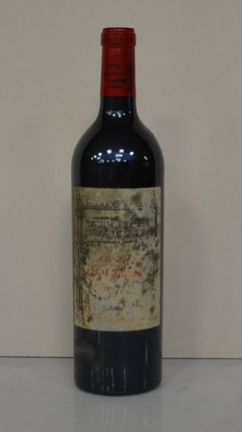 null 1 bottle CHT L'EGLISE CLINET illegible vintage, supposedly 2012, label dama...