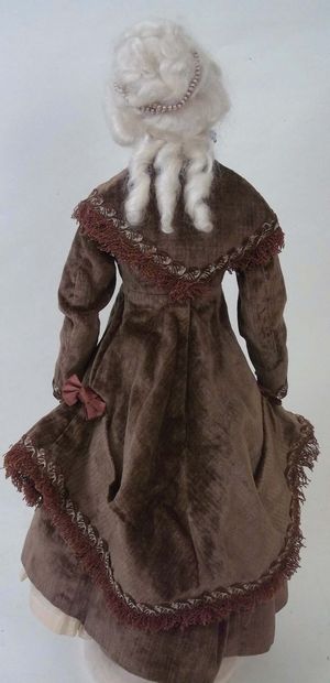  Parisian doll with swivel head in pressed bisque from the house of François GAULTIER,...