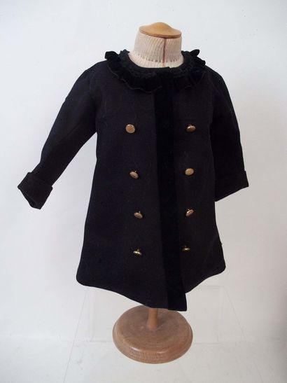 null 
Antique baby navy blue wool coat with velvet back bow. For baby size 10. H...