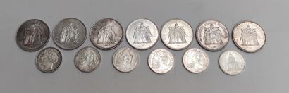 null 
Lot of 7 French silver PIECES of 50 Francs with Hercules (1974-1975-1976-1977-1978)...