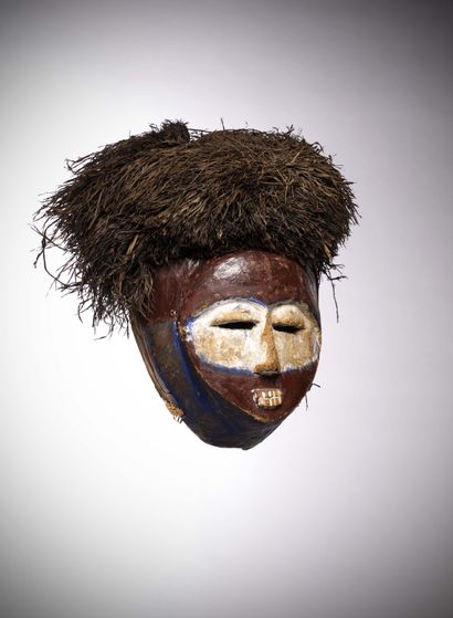 null Pendé 

(Congo DRC) Female mask "Buya" representing the young unmarried woman

The...