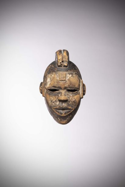 Ogoni

 (Nigeria) Mask with a light face...