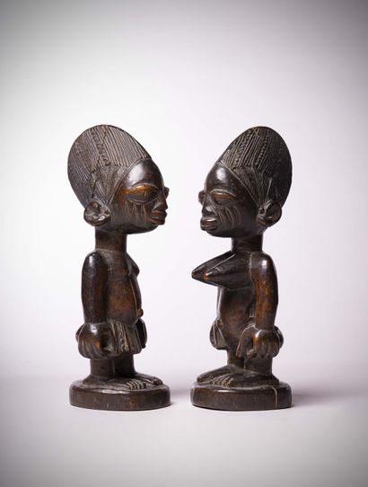 null Yoruba

(Nigéria) Paire de jumeaux mâle et femelle probablement Egba d'Abeokuta.

Profonde...