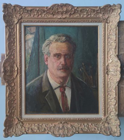 
Gustave MADELAIN (1867-1944)

Self-portrait

Oil...