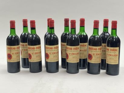 11 bouteilles Château Figeac 1975 1er GCC...