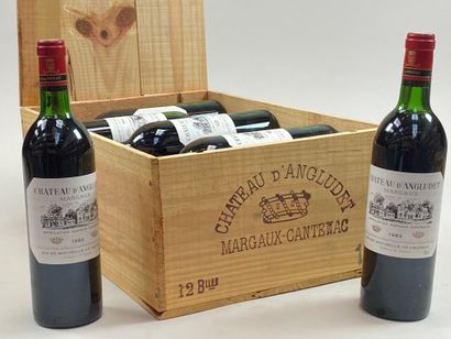 null 12 bouteilles Château d'Angludet 1982 Cbourgeois Margaux CB (NTLB)