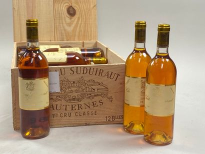 12 bouteilles Château Suduiraut 1989 1er...