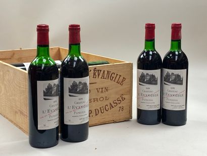 12 bouteilles Château L'Evangile 1978 Pomerol...
