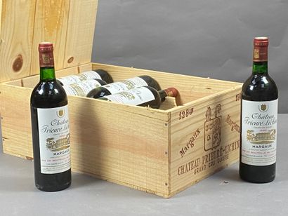 12 bouteilles Château Prieuré-Lichine 1982...