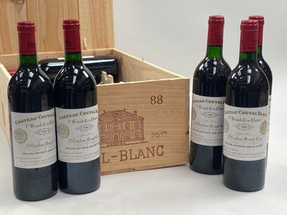 12 bouteilles Château Cheval Blanc 1988 1er...