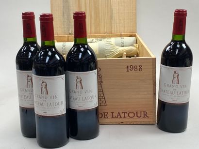 12 bouteilles Château Latour 1983 1er GCC...