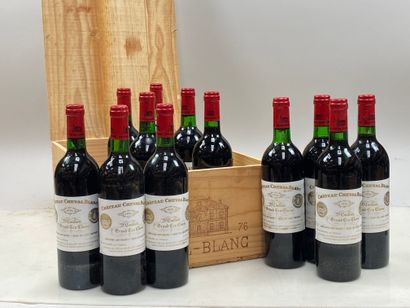 12 bouteilles Château Cheval Blanc 1976 1er...