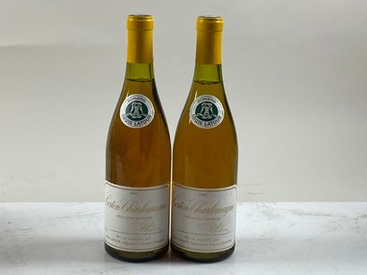 2 bouteilles Corton-Charlemagne 1985 GC Louis...