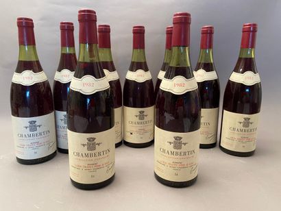 null 9 bouteilles Chambertin 1982 GC Louis Trapet P & F (3,5 cm)